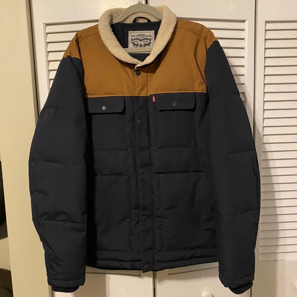 Levi’s two-tone puffer with sherpa collar - Picture 5 of 6